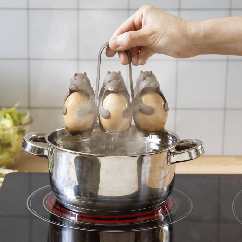 Penguin-shaped Egg holder for boiling eggs. > Peleg Design, has